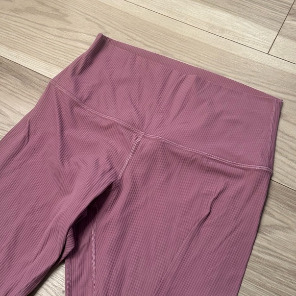 Lululemon Women’s Align Ribbed High-Rise Crop Leggings Tights 23" - Picture 4 of 9